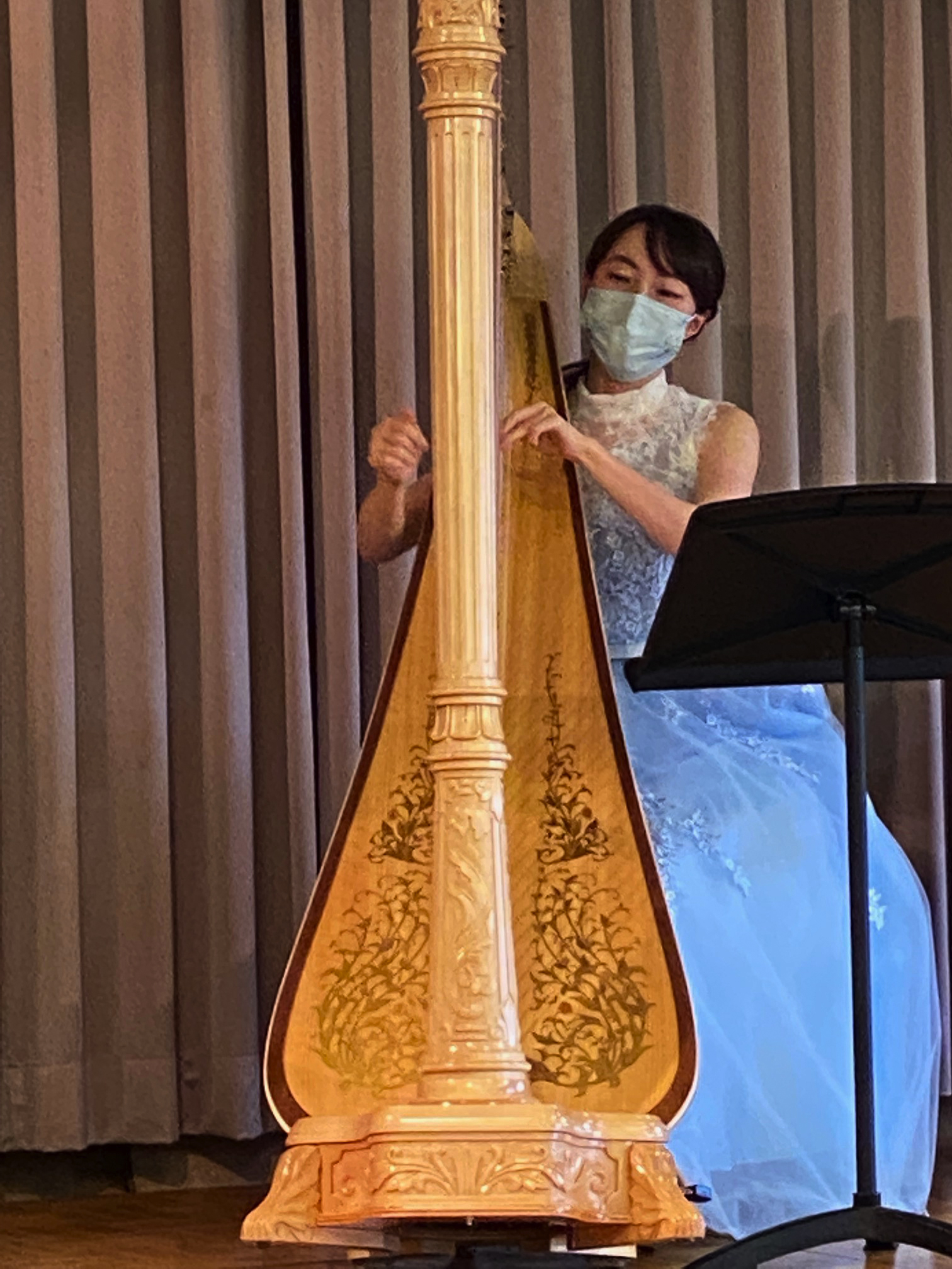 竹内遥香ハープミニリサイタル